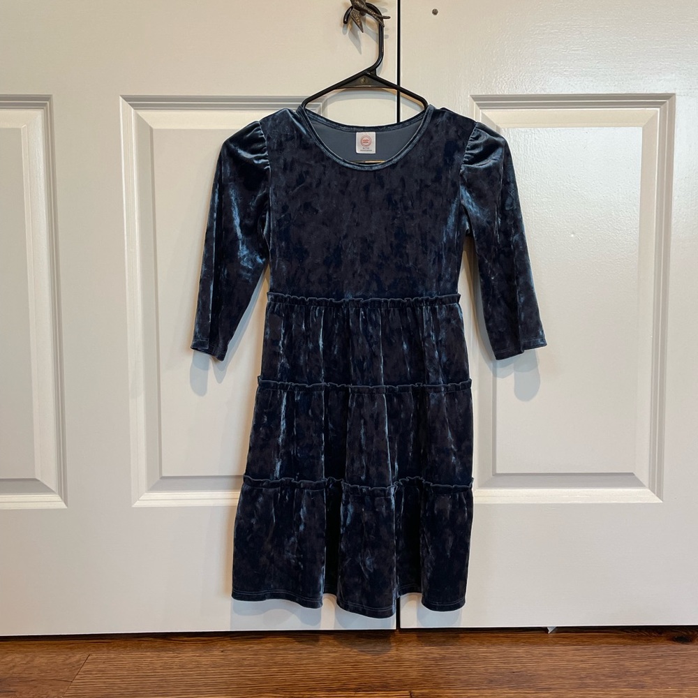 Girls velvet dress 7/8